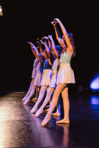 2021 - Ples v valovih